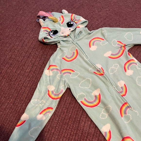 Cat & Jack Unicorn Footless Onesie - Size M (7/8) - Picture 2 of 3